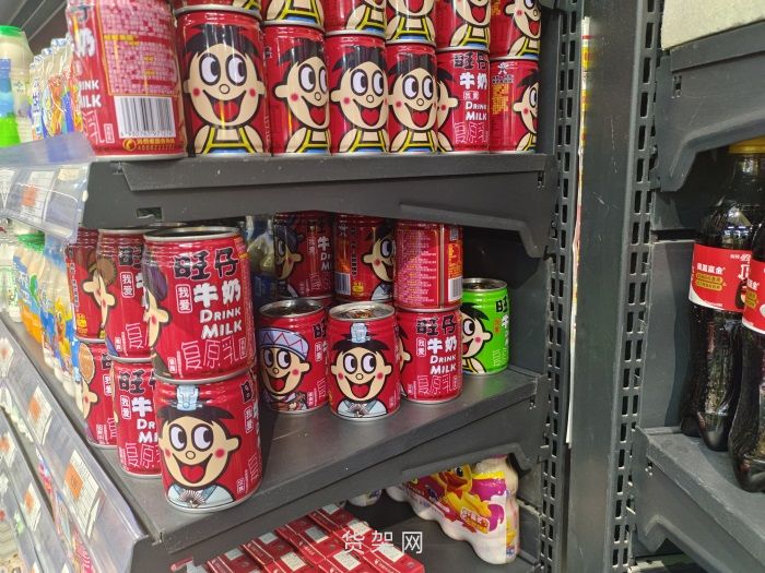 超市或便利店货架如何摆放？